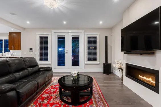 4168 Highland Boulevard, North Vancouver For Sale - image 8