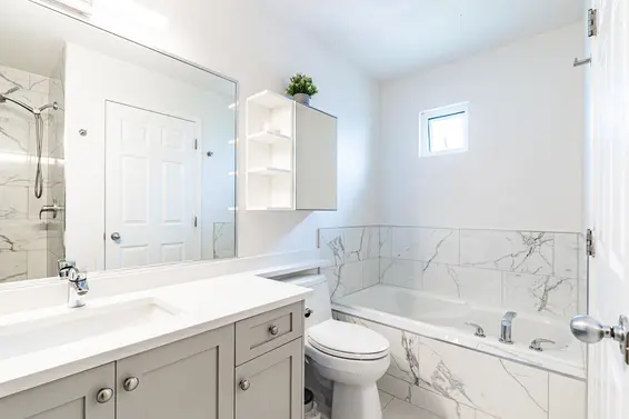 1 252 West 13th Street, North Vancouver For Sale - image 16