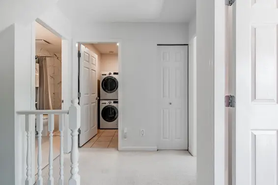 1 252 West 13th Street, North Vancouver For Sale - image 25