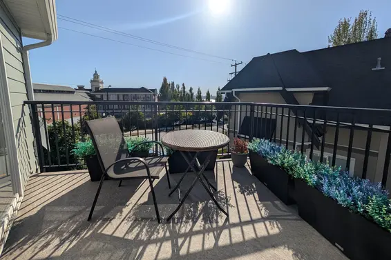 1 252 West 13th Street, North Vancouver For Sale - image 27