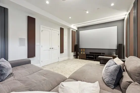 342 West 15th Street, North Vancouver For Sale - image 35