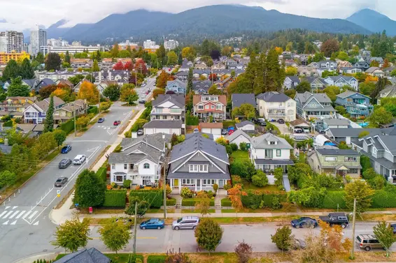 308 East 9th Street, North Vancouver For Sale - image 35