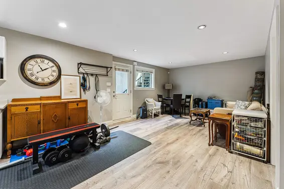 3512 Calder Avenue, North Vancouver For Sale - image 28