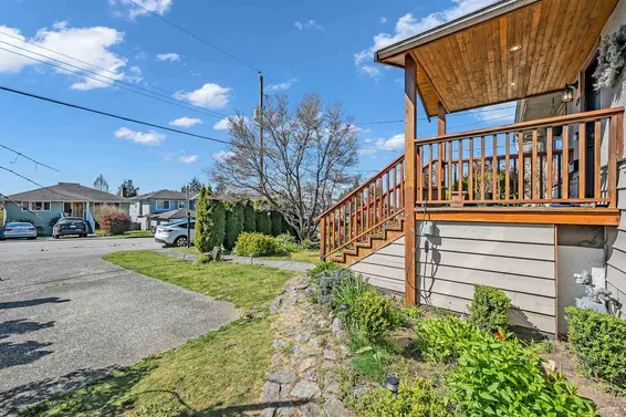 430 West Kings Road, North Vancouver For Sale - image 30