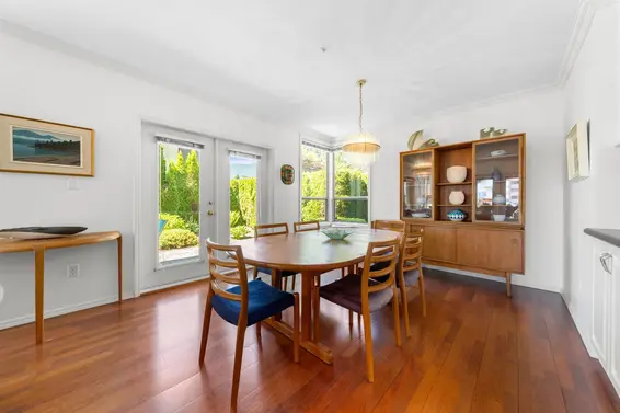 101 2202 Marine Drive, West Vancouver For Sale - image 6