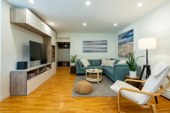 316 555 West 28th Street, North Vancouver For Sale - image 3