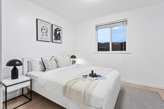 800 Calverhall Street, North Vancouver For Sale - image 14