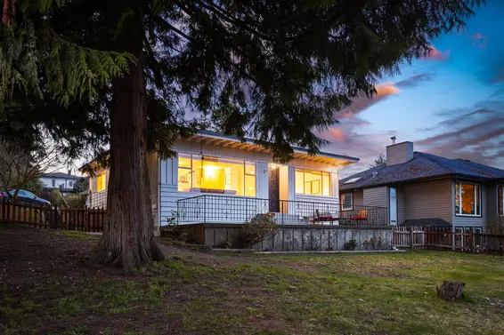 800 Calverhall Street, North Vancouver For Sale - image 36
