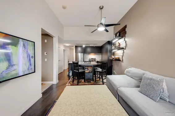 408 1673 Lloyd Avenue, North Vancouver For Sale - image 12