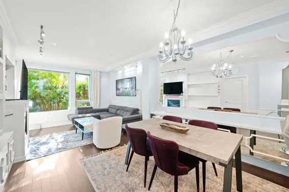 127 119 West 22nd Street, North Vancouver