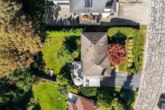 799 Plymouth Drive, North Vancouver For Sale - image 36