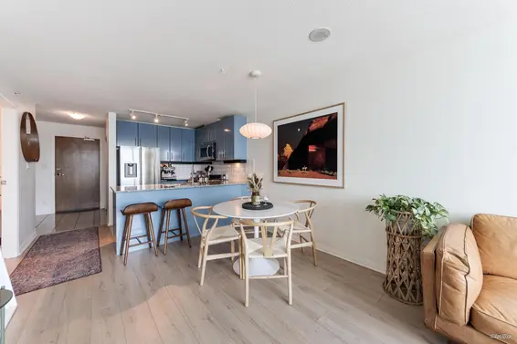 1002 188 East Esplanade, North Vancouver For Sale - image 6