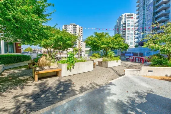 608 150 West 15th Street, North Vancouver For Sale - image 21