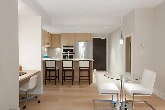 608 150 West 15th Street, North Vancouver For Sale - image 6