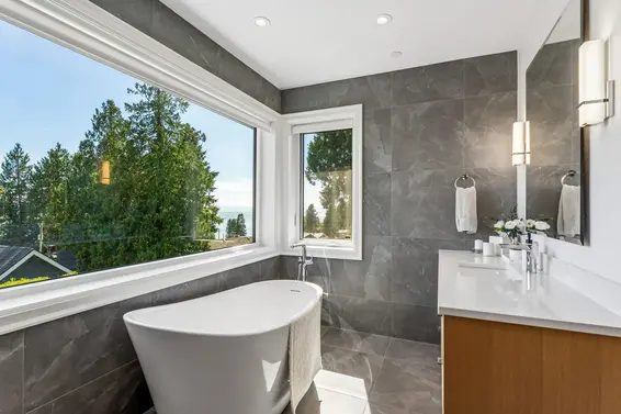 2668 Haywood Avenue, West Vancouver For Sale - image 23