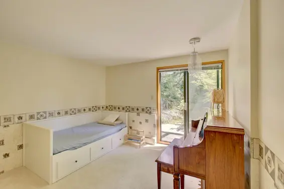 6975 Marine Drive, West Vancouver For Sale - image 40