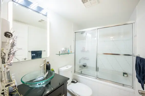 206 855 West 16th Street, North Vancouver For Sale - image 9