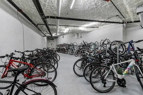 414 725 Marine Drive, North Vancouver For Sale - image 19