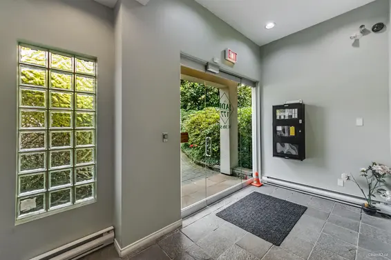 104 177 West 5th Street, North Vancouver For Sale - image 25