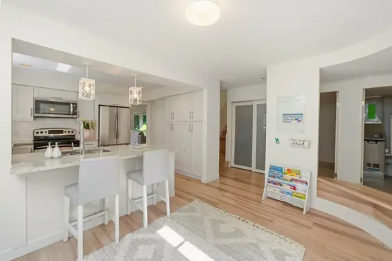 27 1001 Northlands Drive, North Vancouver For Sale - image 2