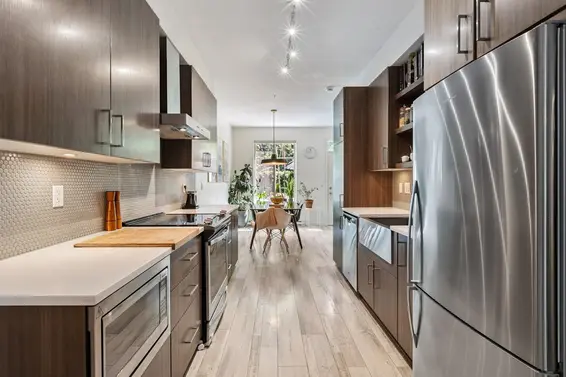 8 433 Seymour River Place, North Vancouver For Sale - image 10