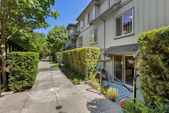 8 433 Seymour River Place, North Vancouver For Sale - image 28