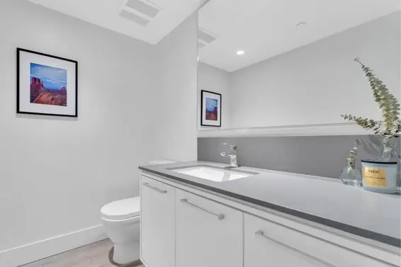 405 680 Seylynn Crescent, North Vancouver For Sale - image 16