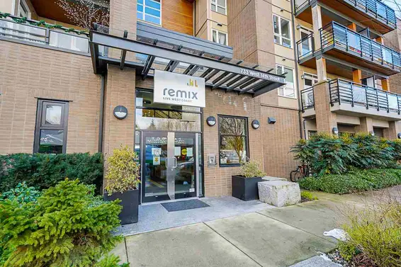 204 733 West 14Th Street, North Vancouver