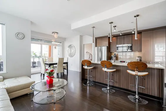 204 733 West 14Th Street, North Vancouver For Sale - image 9
