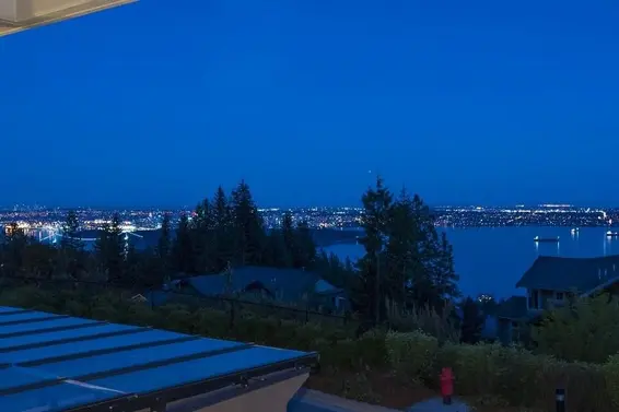 2551 Highgrove Mews, West Vancouver For Sale - image 4
