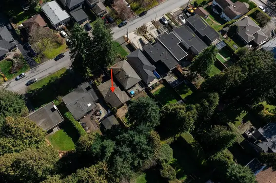 3015 Royal Avenue, North Vancouver For Sale - image 32