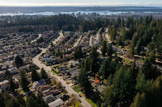 3015 Royal Avenue, North Vancouver For Sale - image 34