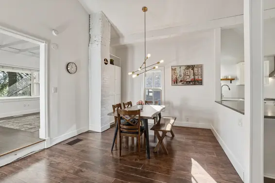 3015 Royal Avenue, North Vancouver For Sale - image 8