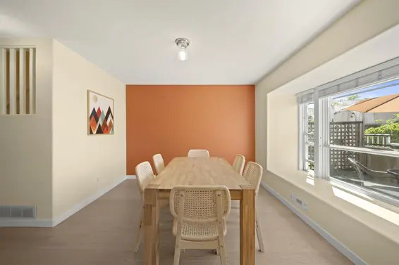 111 225 East 6th Street, North Vancouver For Sale - image 12