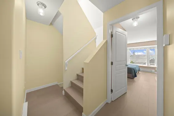 111 225 East 6th Street, North Vancouver For Sale - image 29
