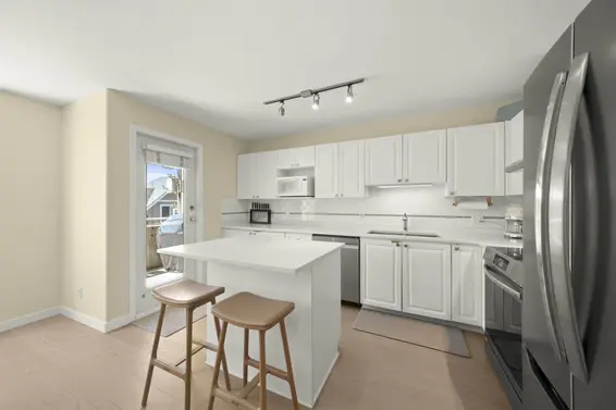 111 225 East 6th Street, North Vancouver For Sale - image 8