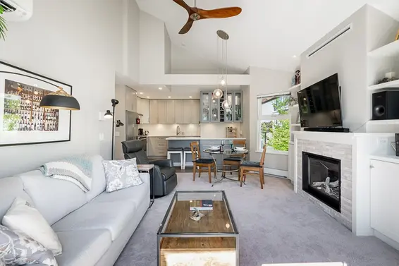 306 1535 Chesterfield Avenue, North Vancouver For Sale - image 11