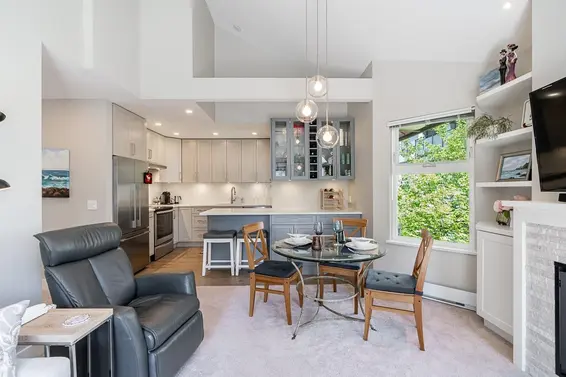 306 1535 Chesterfield Avenue, North Vancouver For Sale - image 12