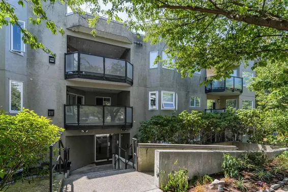 307 175 West 4Th Street, North Vancouver For Sale - image 1