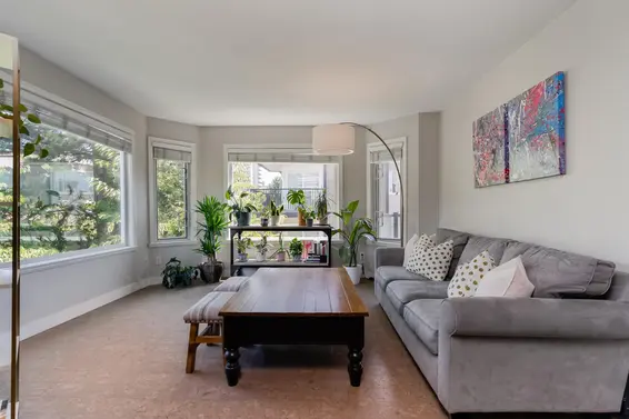 307 175 West 4Th Street, North Vancouver For Sale - image 4