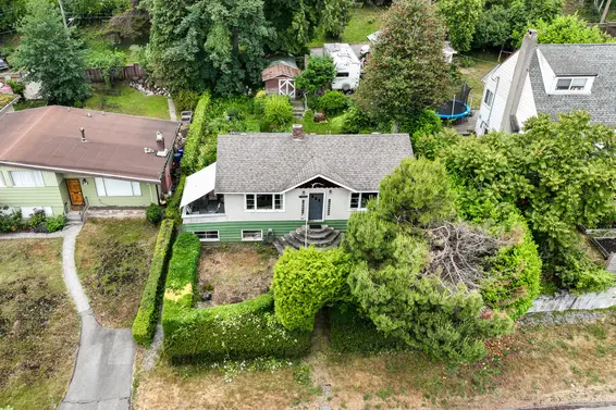 Just Listed // 338 West 24th Street