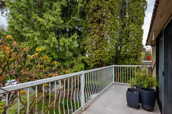 Just Listed // 530 West 19th Street