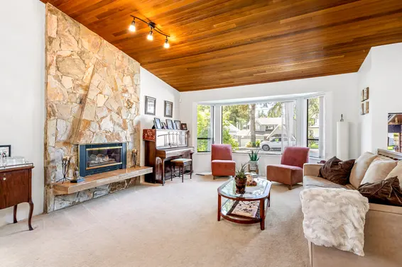 Just Listed // 3434 Duval Road