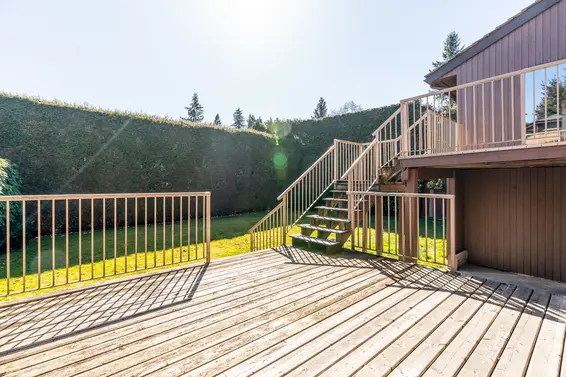 Just Listed // 2250 Enenrdale Road