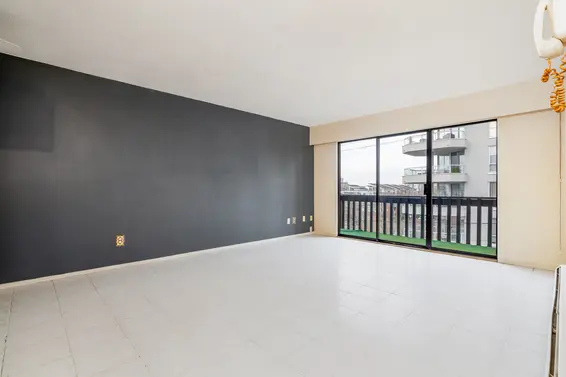 Just Listed // 310 120 E 4th Street