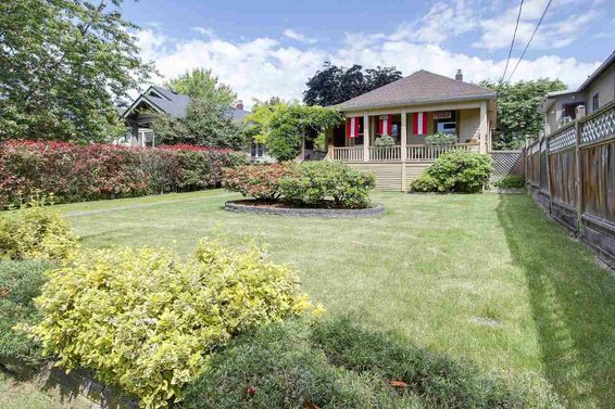 FREE House! [Land not included]