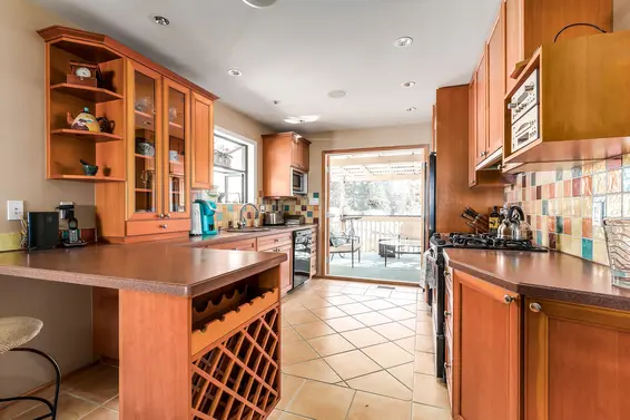 Just Listed // 1637 Evelyn Street