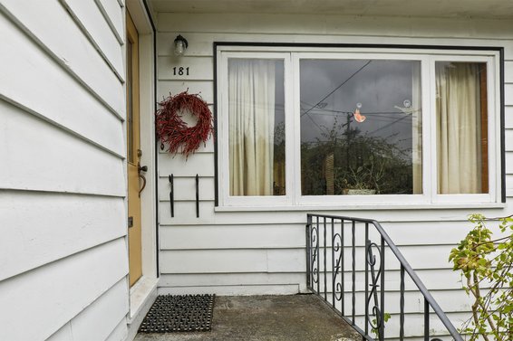 Just Listed / 181 West Windsor Road
