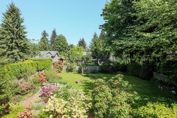 Just Listed // 3490 Institute Road