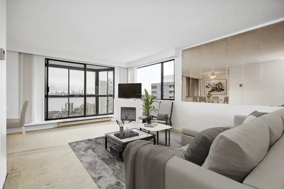 Just Listed // 1104 444 Lonsdale Avenue